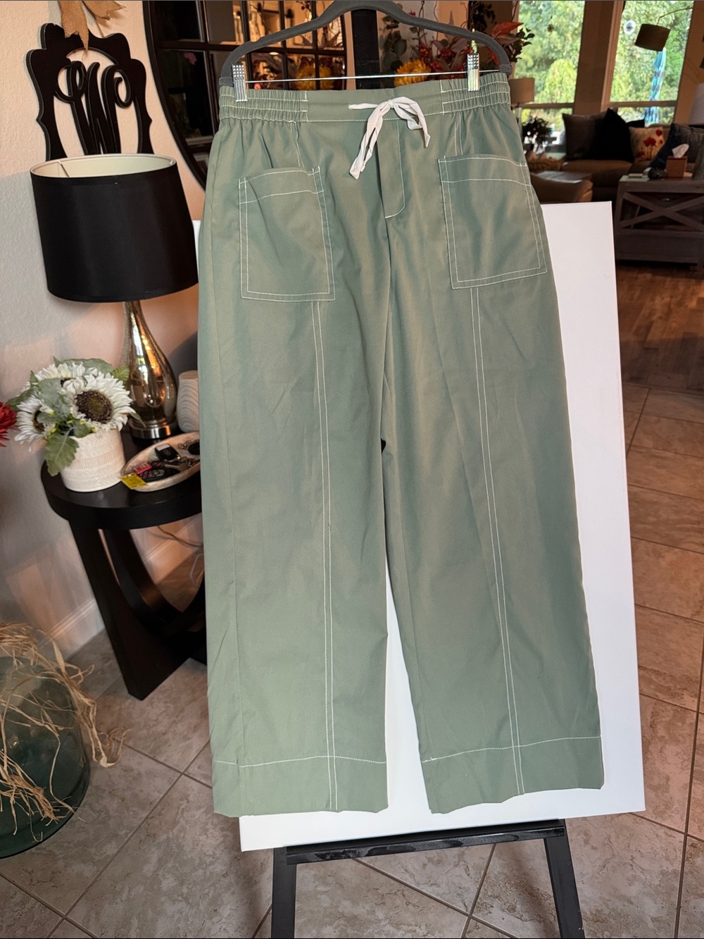 Women’s Wide-Leg Drawstring Pants in Sage Green